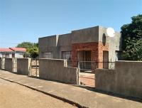 Front View of property in Lethlabile