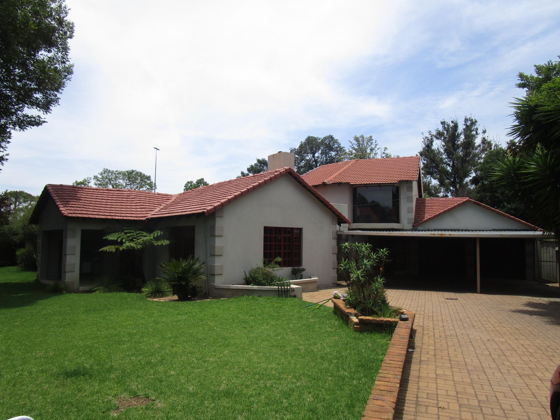 Front View of property in Benoni