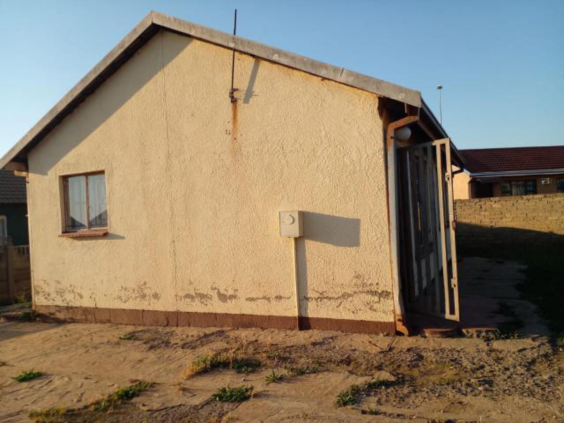 Front View of property in Sebokeng