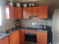 Kitchen of property in Vista Park