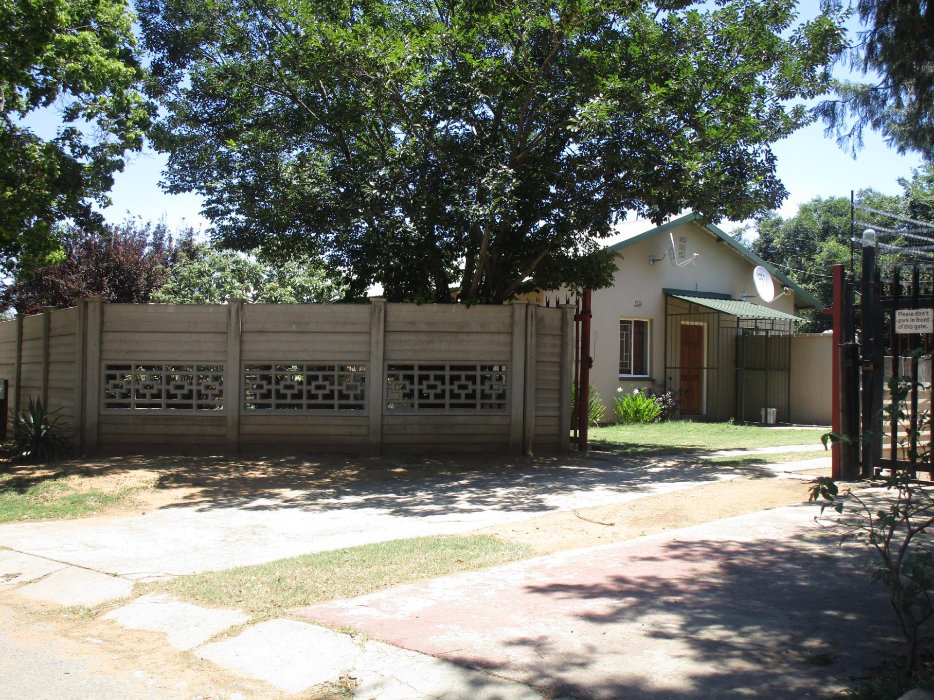 Front View of property in Sasolburg