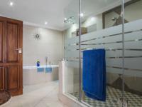 Main Bathroom - 21 square meters of property in The Wilds Estate