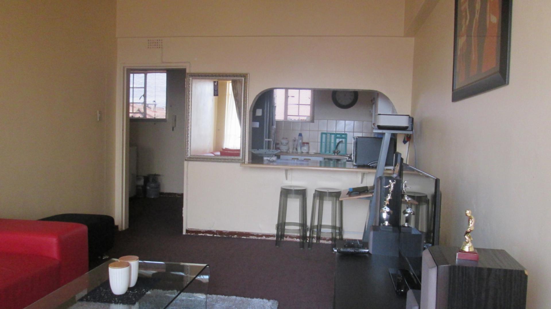 1 Bedroom Apartment for Sale For Sale in Kenilworth JHB