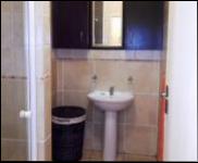 Bathroom 1 - 7 square meters of property in Evander