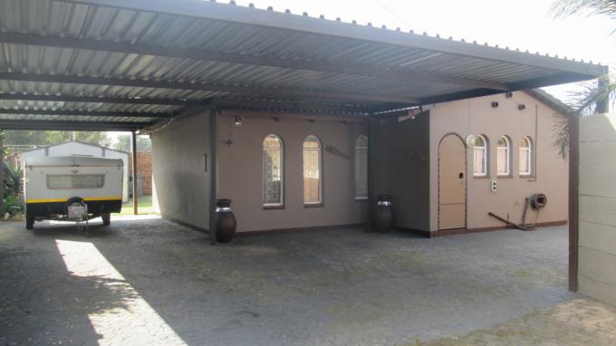 2 Bedroom House for Sale For Sale in Brakpan - Home Sell - MR161289