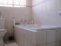 Main Bathroom of property in Roodekop