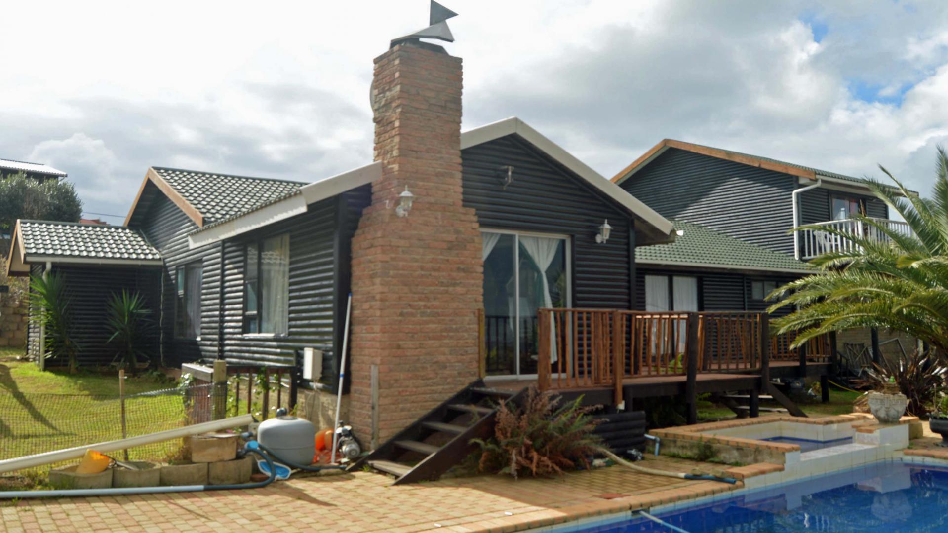 Front View of property in Mossel Bay