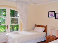 Bed Room 1 - 12 square meters of property in Port Edward