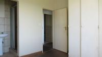 Main Bedroom - 13 square meters of property in Constantia Kloof
