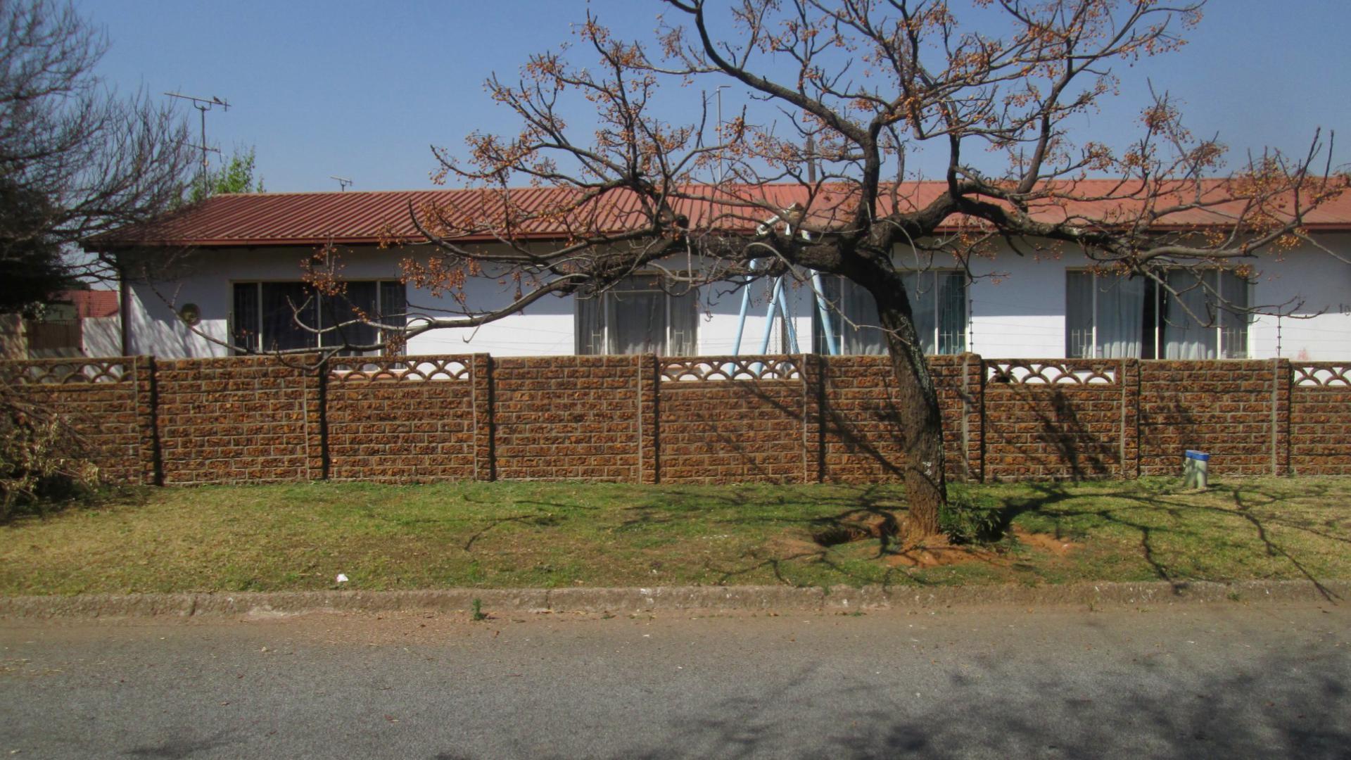 Front View of property in Boksburg