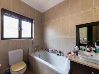 Bathroom 1 of property in Umhlanga 