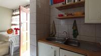 Kitchen - 5 square meters of property in Muckleneuk