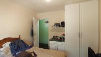 Bed Room 1 - 11 square meters of property in Umlazi