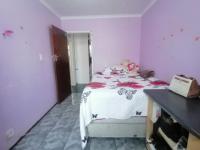 Bed Room 1 of property in Mitchells Plain