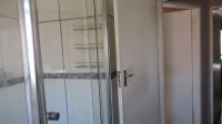 Bathroom 1 - 5 square meters of property in Castleview