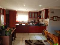 Kitchen - 16 square meters of property in Fochville