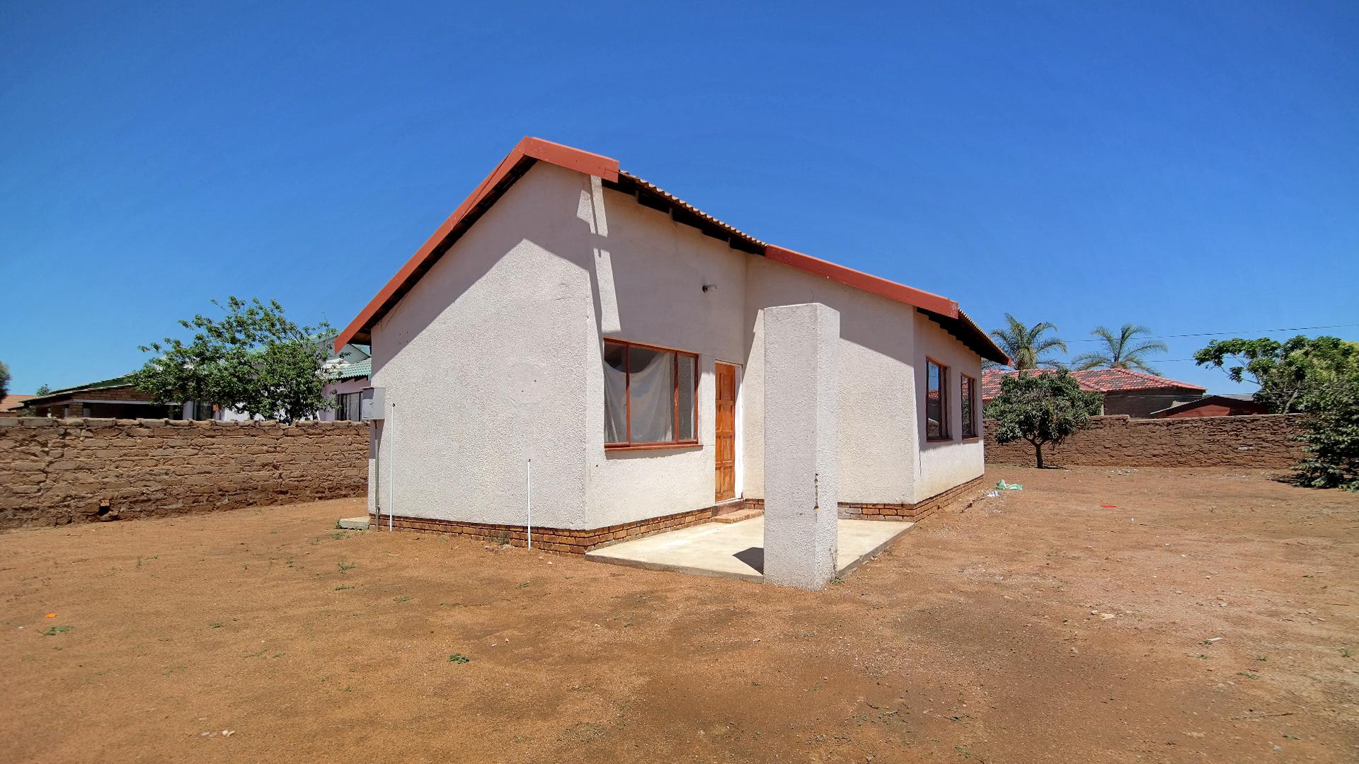 3 Bedroom House for Sale For Sale in Soshanguve GG Private Sale