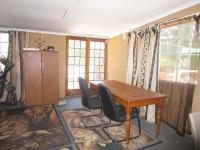 Dining Room - 33 square meters of property in Unitas Park