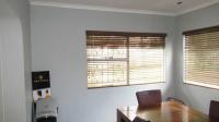 Dining Room - 16 square meters of property in Terenure