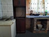 Kitchen of property in Balfour