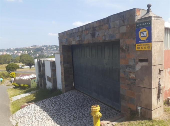 Standard Bank SIE Sale In Execution 3 Bedroom House for Sale in Newlands East - MR168989