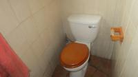 Bathroom 1 - 12 square meters of property in Mooilande AH