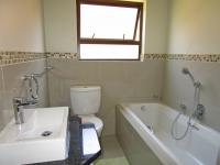 Bathroom 1 - 7 square meters of property in Kempton Park