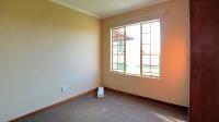 Bed Room 1 - 10 square meters of property in Bronkhorstspruit