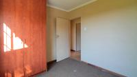 Bed Room 1 - 10 square meters of property in Bronkhorstspruit