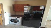 Kitchen - 11 square meters of property in Honey Park