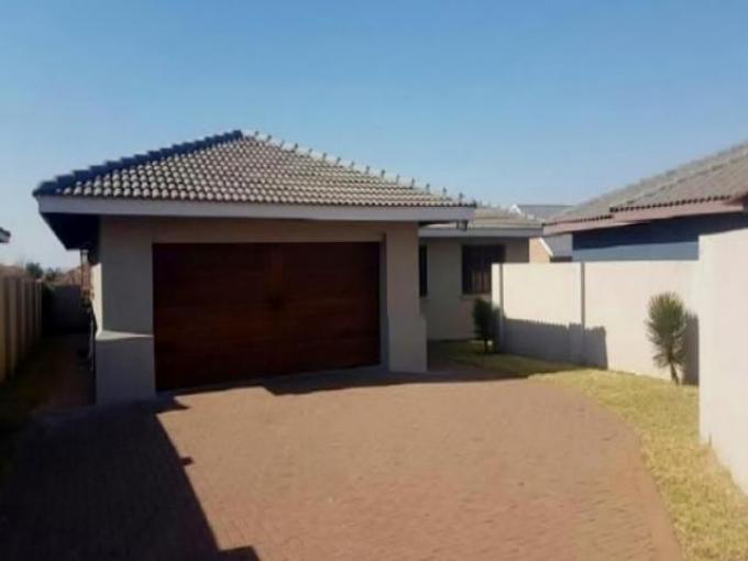 Standard Bank EasySell 3 Bedroom House For Sale In Aerorand