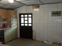 Kitchen of property in Umlazi