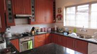 Kitchen - 14 square meters of property in Retreat