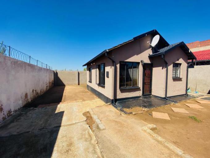 Standard Bank SIE Sale In Execution 2 Bedroom House for Sale in Naturena - MR179841