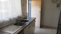 Kitchen - 14 square meters of property in Sonland Park