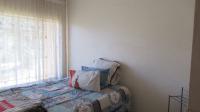 Bed Room 2 - 14 square meters of property in Sonland Park