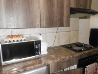 Kitchen - 6 square meters of property in Birchleigh