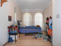 Bed Room 2 - 22 square meters of property in Bonaero Park