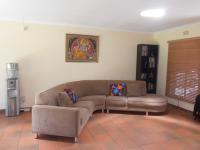 Lounges - 40 square meters of property in Bonaero Park