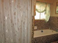 Bathroom 1 - 6 square meters of property in Three Rivers