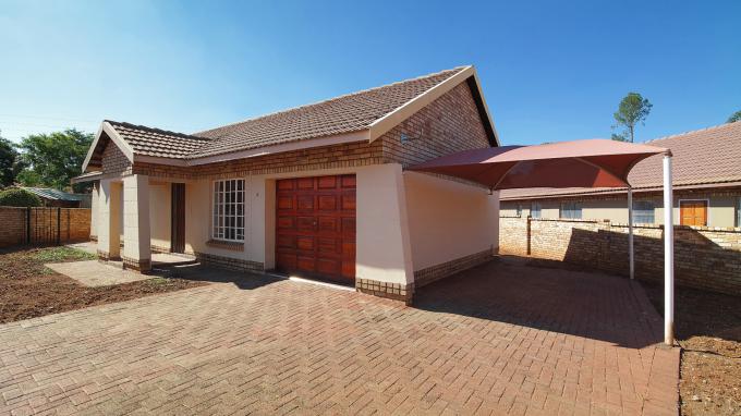 3 Bedroom House for Sale For Sale in Waterval East - Private Sale - MR185561