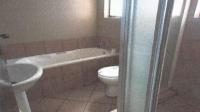 Bathroom 1 of property in Vanderbijlpark