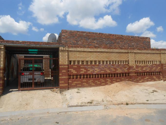 2 Bedroom House for Sale For Sale in Tembisa - Home Sell - MR187618