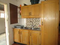 Kitchen - 18 square meters of property in Lenasia South