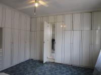 Main Bedroom - 29 square meters of property in Lenasia South