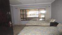 Bed Room 4 - 7 square meters of property in Walkerville