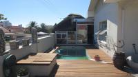 Patio - 62 square meters of property in Strand