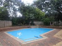 Entertainment - 57 square meters of property in Brackenhurst