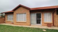 2 Bedroom 1 Bathroom Simplex for Sale for sale in Equestria