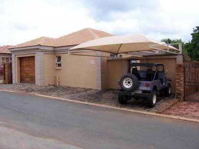 3 Bedroom House for Sale For Sale in Magalieskruin - Home Sell - MR20206